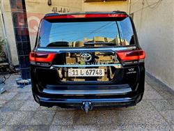 تۆیۆتا لاند کروزەر